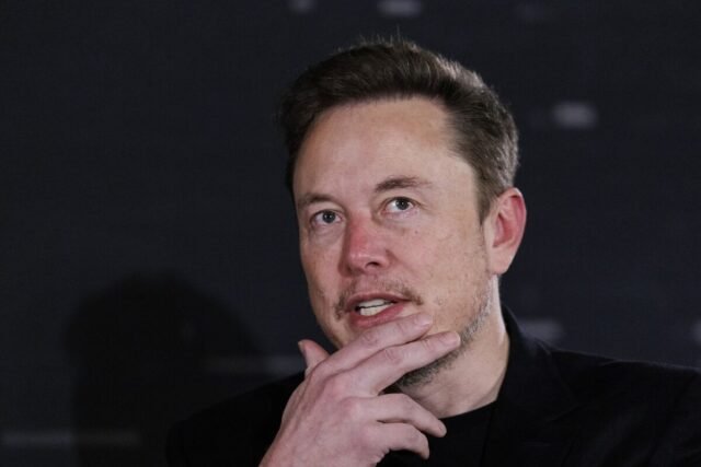 Elon Musk’s Controversial Trump Endorsement Amid Rampant Conspiracy Theories on X