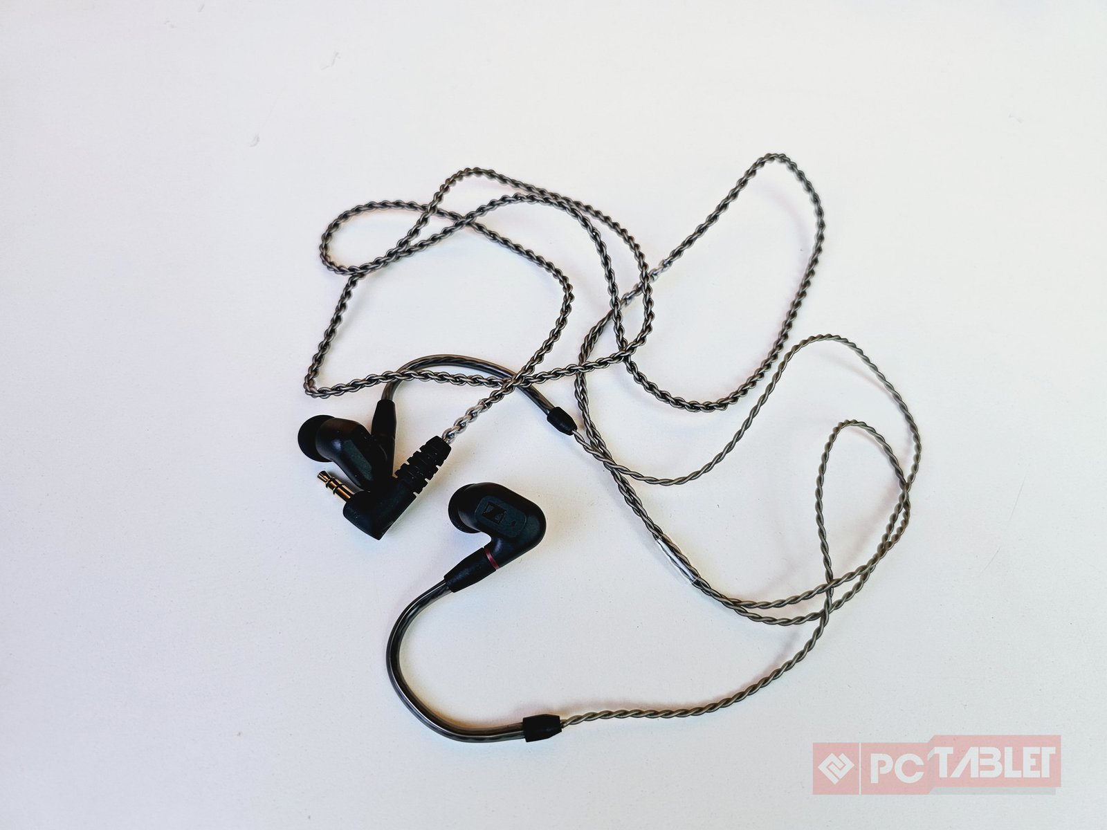 Sennheiser IE 200 Earphones 4